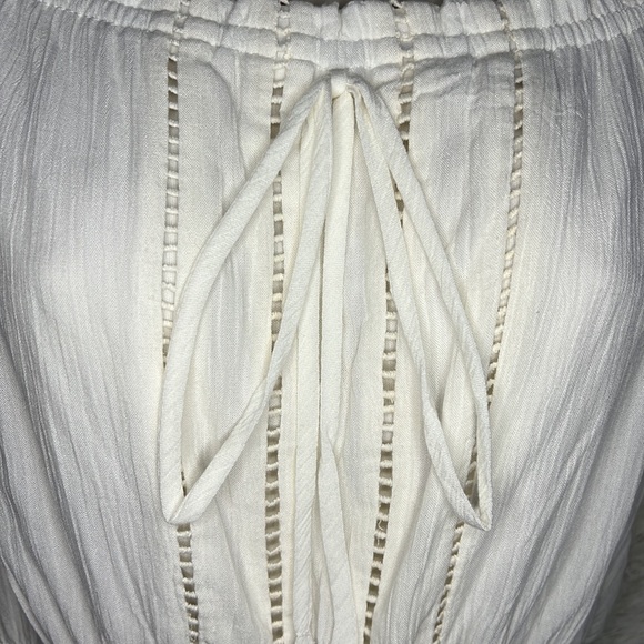 White off the shoulder dress, size Medium - Picture 5 of 11